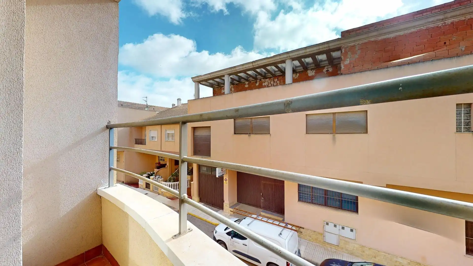 Vista exterior de Pis en venda en Pilar de la Horadada amb Moblat i Balcó