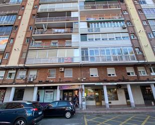 Exterior view of Flat for sale in Alcalá de Henares  with Air Conditioner, Heating and Parquet flooring