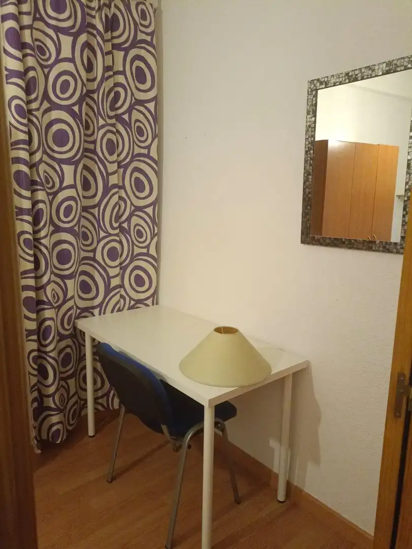 Flat for rent in Camino DE RONDA, Fígares