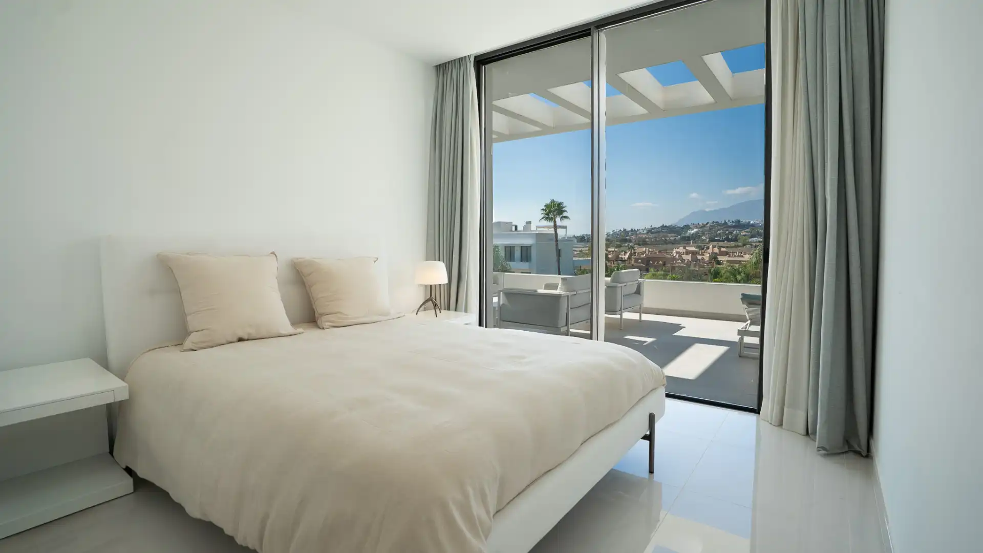 Apartament amb piscina en venda a Estepona Pueblo, imagen 7