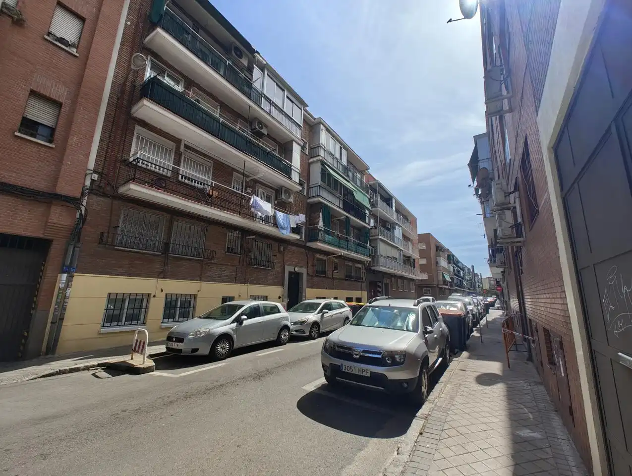 Außenansicht von Wohnung zum Verkauf in Madrid