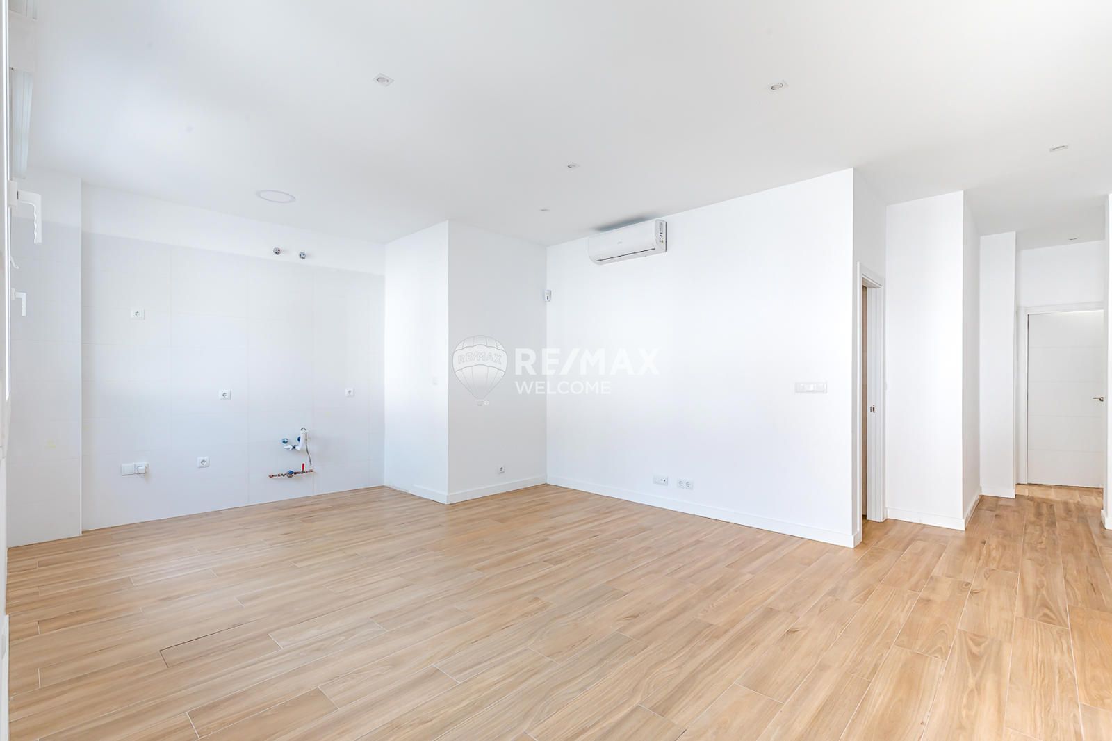 Bedroom of Flat for sale in  Madrid Capital  with Air Conditioner and Heating
