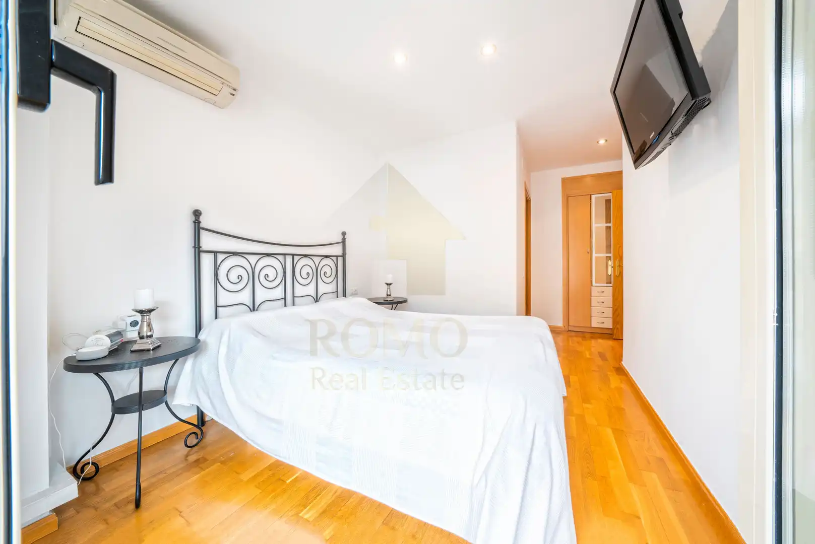 Habitación de Piso en venta en Santa Perpètua de Mogoda con Aire acondicionado, Calefacción y Parquet