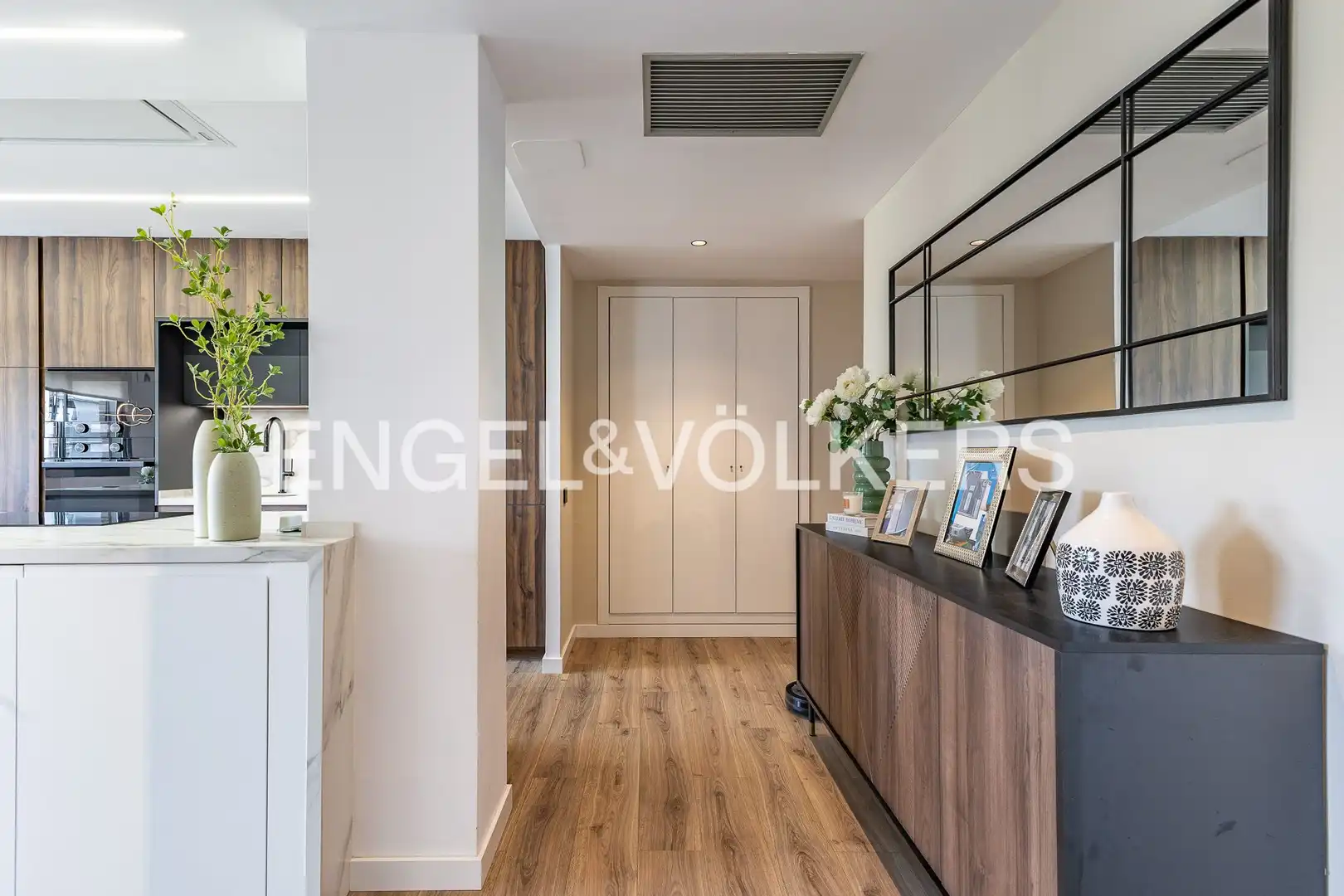 Flat for sale in Sabadell  with Air Conditioner, Heating and Parquet flooring