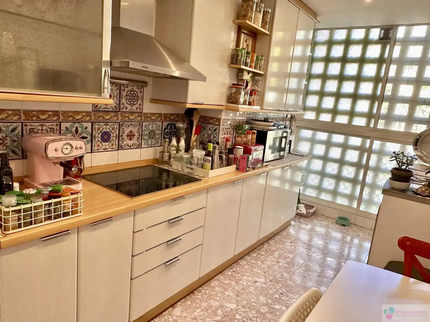 Cocina de Piso en venta en Marbella con Aire acondicionado, Terraza y Piscina comunitaria