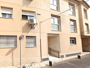 Piso con ascensor en venta en Calle URRUTIAS LOS