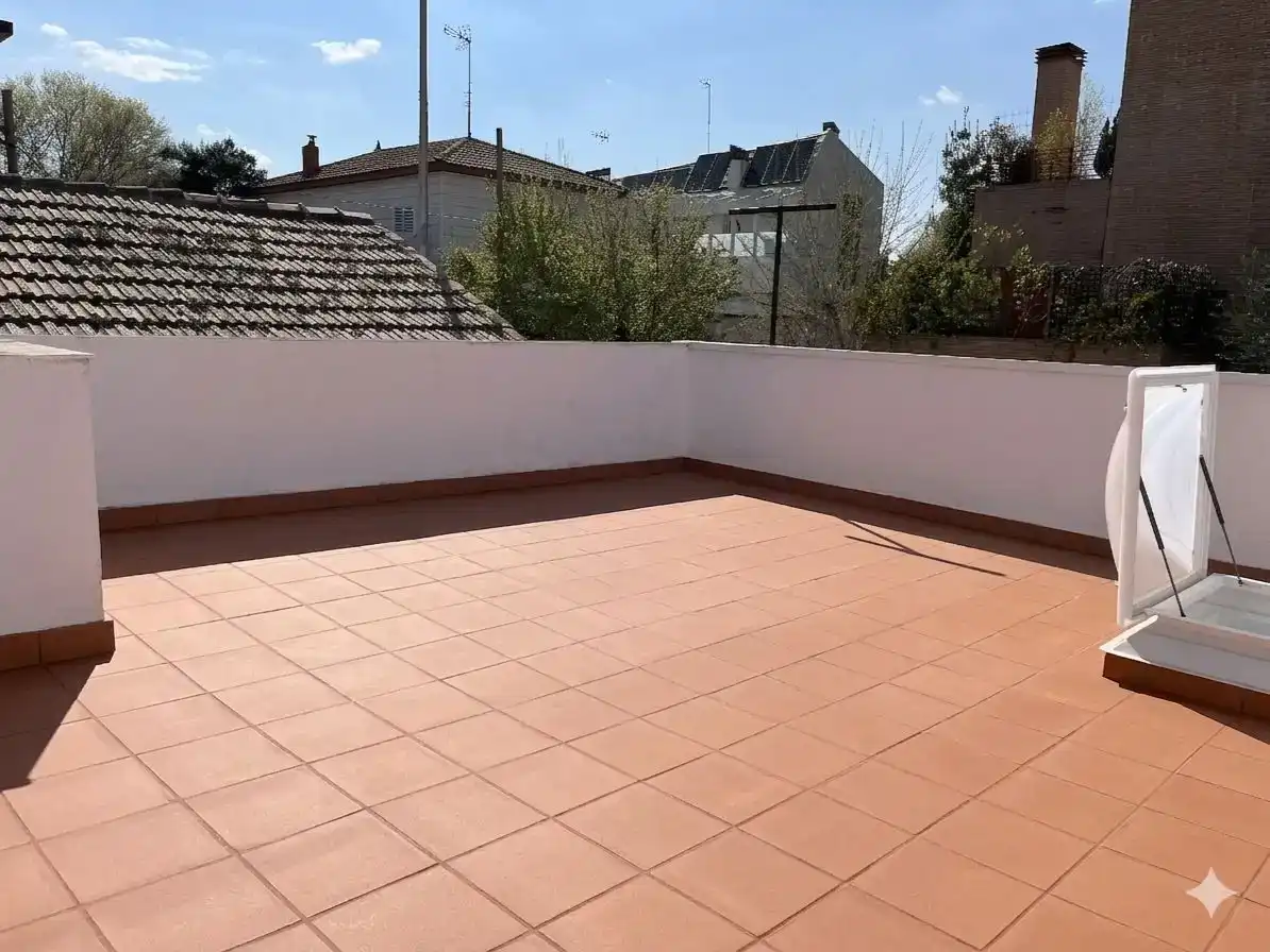 Terrassa de Pis en venda en  Madrid Capital amb Aire condicionat i Balcó