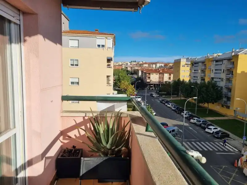 Terraza de Piso en venta en Plasencia con Aire acondicionado, Calefacción y Terraza
