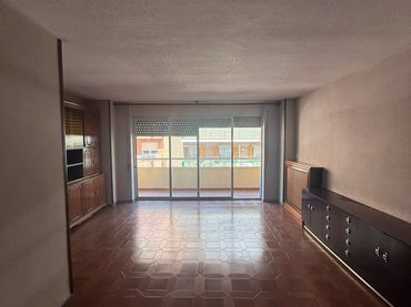 Flat to rent in Instituts - Universitat