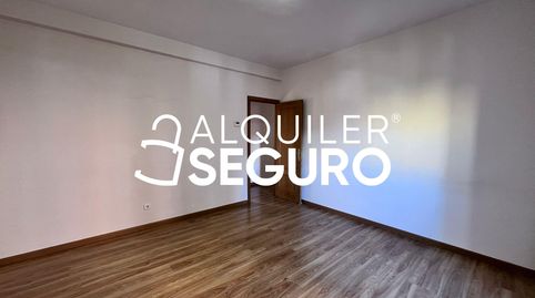 Foto 4 de Piso de alquiler en De Leopoldo Gimeno, Centro Urbano, San Sebastián de los Reyes
