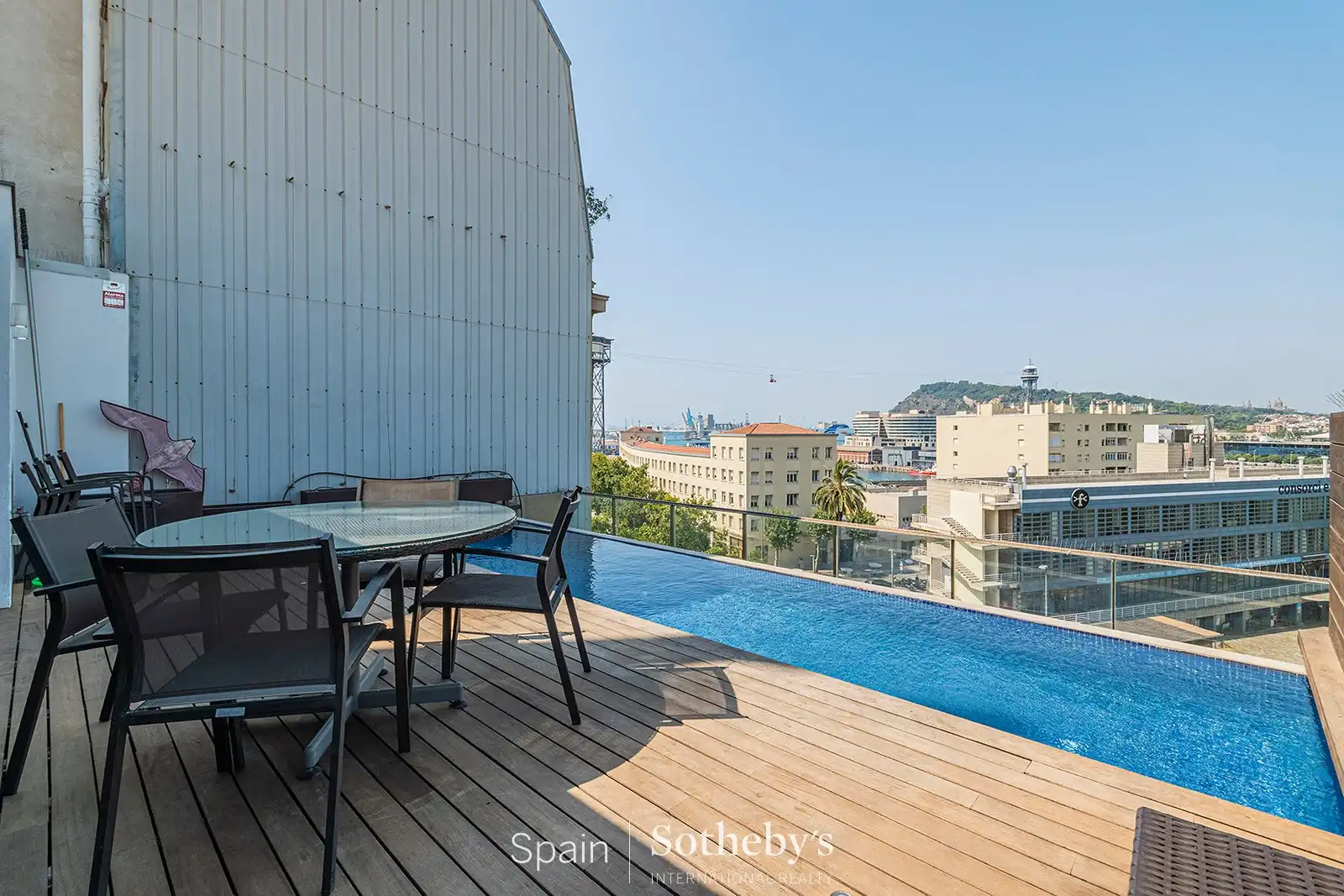 Terraza de Ático en venta en Barcelona con Aire acondicionado, Terraza y Piscina