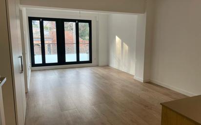 Sala d'estar de Pis de lloguer en  Barcelona Capital amb Aire condicionat, Calefacció i Forn
