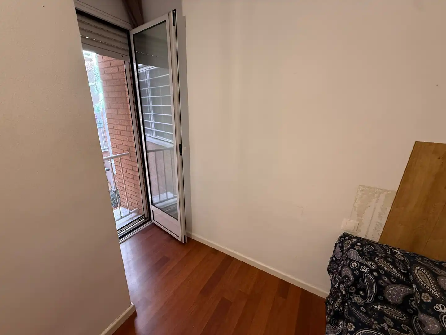 Bedroom of Flat for sale in Cornellà de Llobregat  with Heating, Private garden and Swimming Pool