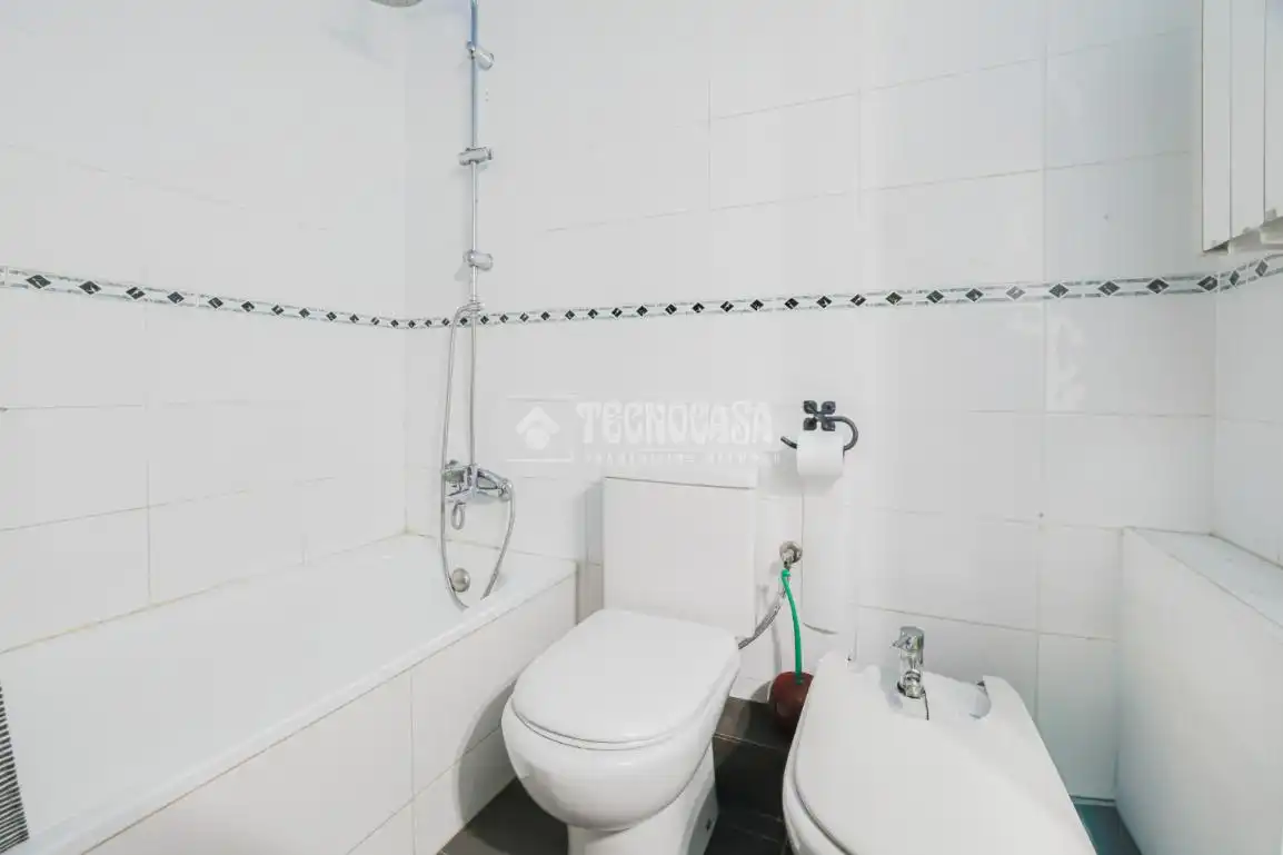 Piso en venta en Carrer de la Font del Ferro, Ca n'Oriol