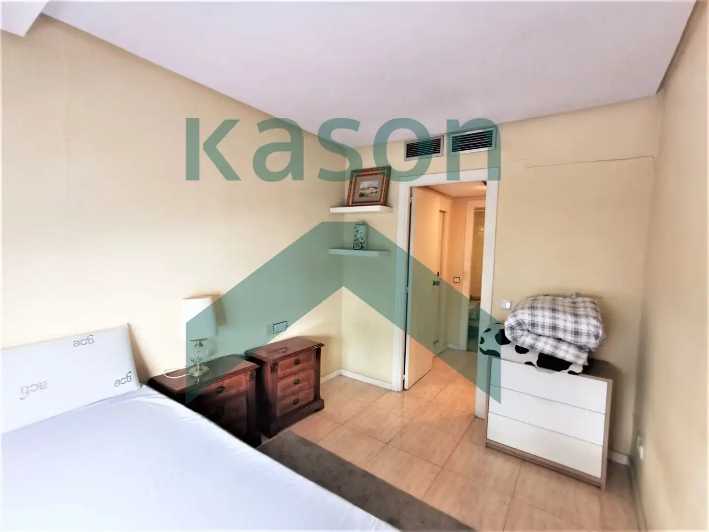 Dormitori de Apartament de lloguer en Chamartín