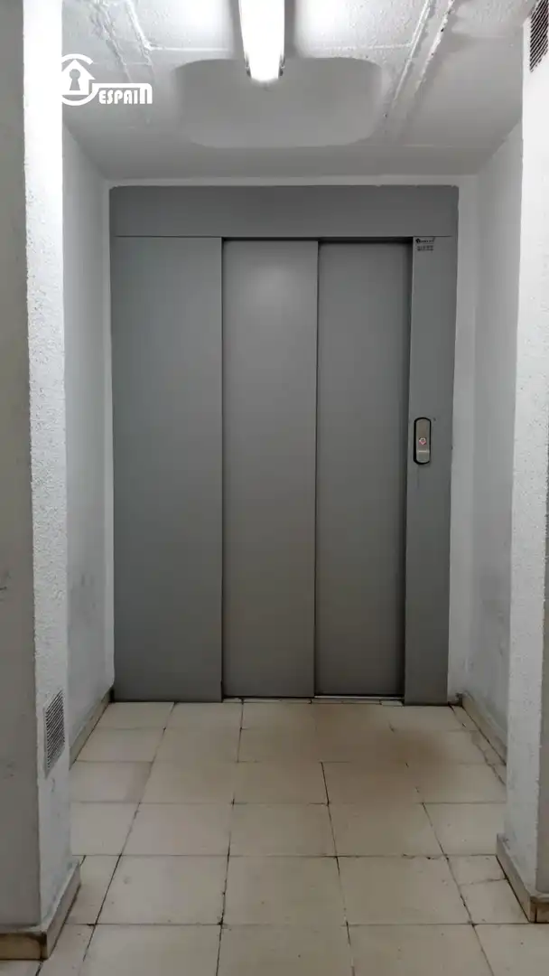 Garage zum Verkauf in Madrid