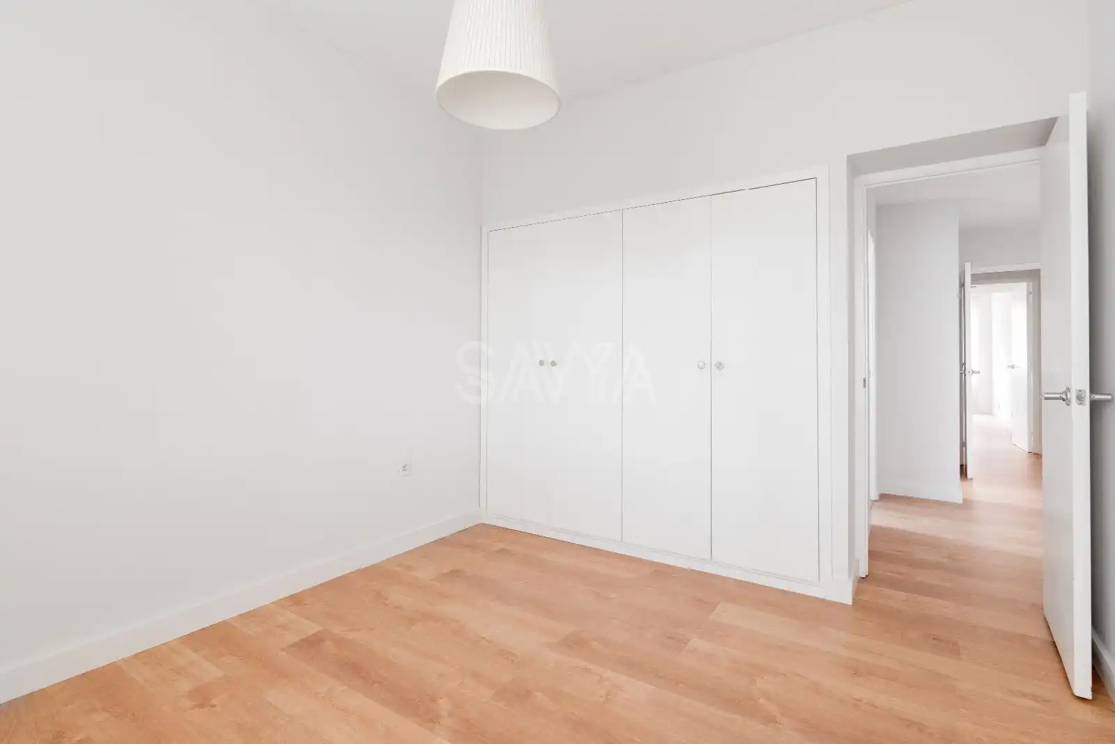 Schlafzimmer von Wohnung zum Verkauf in Barcelona mit Klimaanlage, Parkett und Terrasse