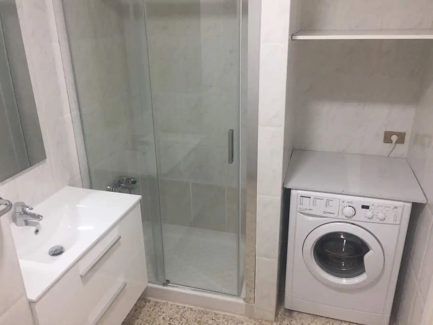 Bathroom of Flat for rent in El Tablero