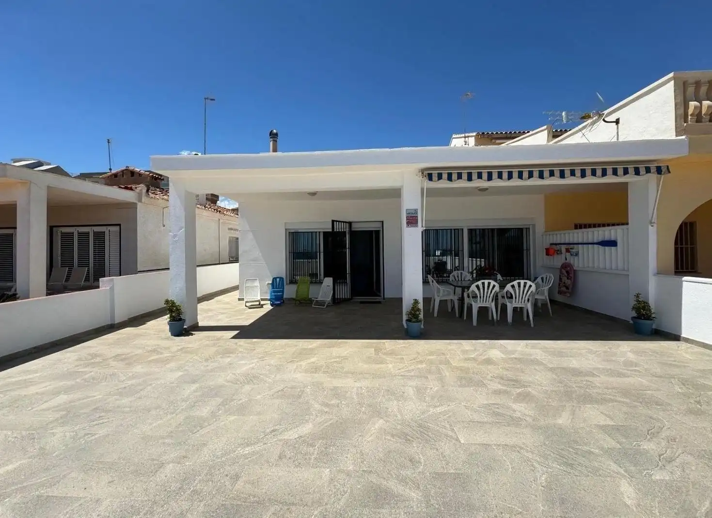 Villa con giardino in vendita a Miramar