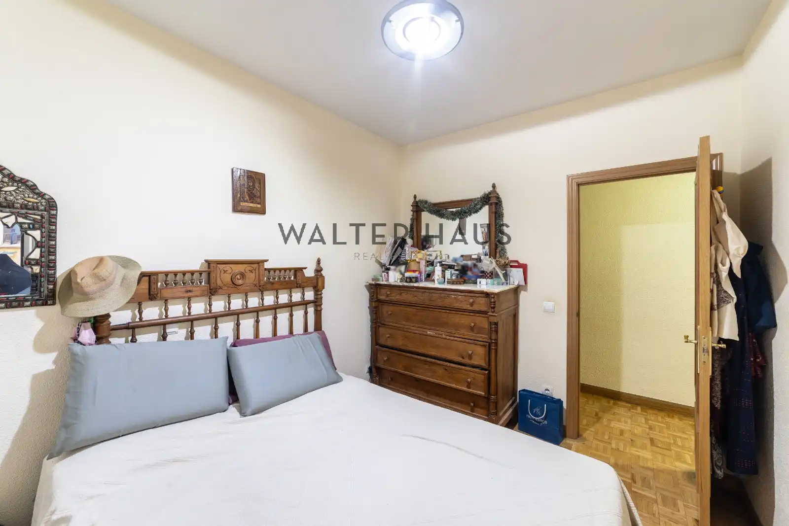 Flat with pool for sale in Calle de Bretón de los Herreros, imagen 4