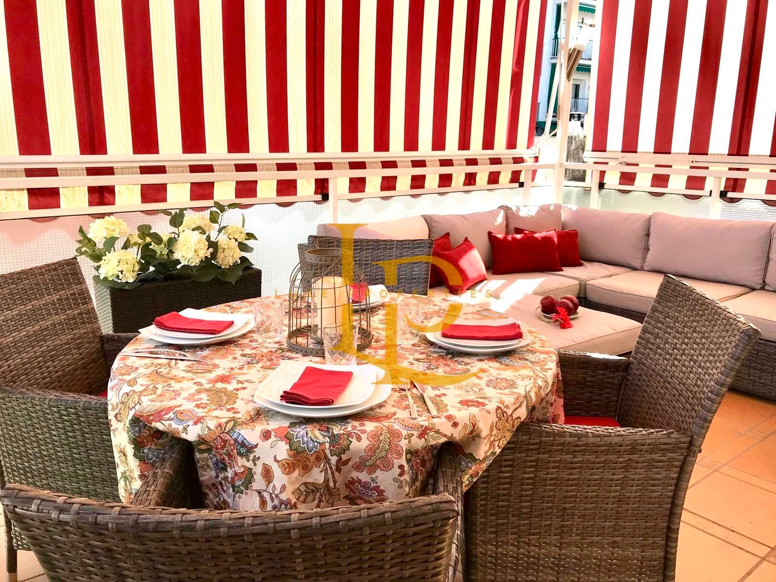 Terrassa de Casa adosada en venda en Rubí amb Aire condicionat, Calefacció i Jardí privat