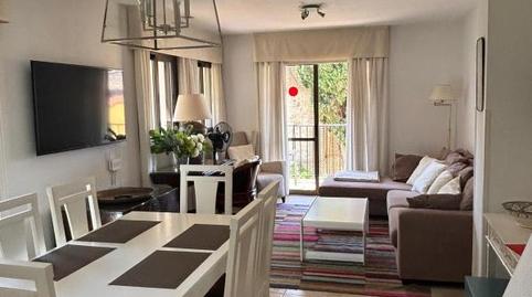 Photo 2 of Flat for sale in C. Maestra Ángeles Aspiazu, 21, Centro ciudad, Fuengirola