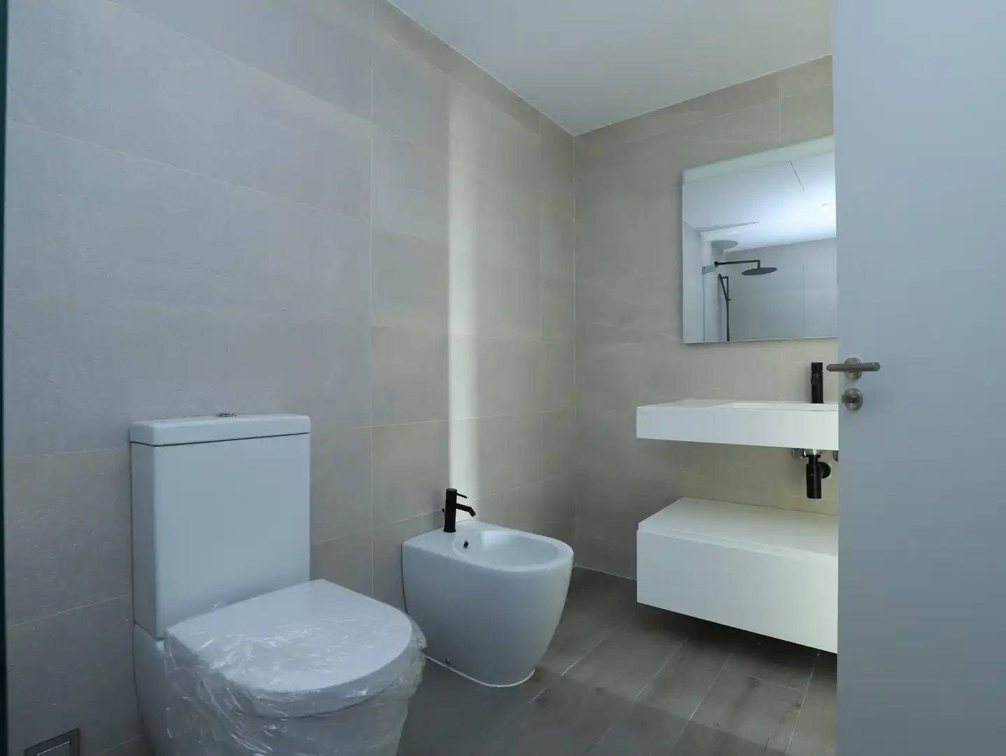 Baño de Ático en venta en Esplugues de Llobregat con Aire acondicionado, Calefacción y Jardín privado