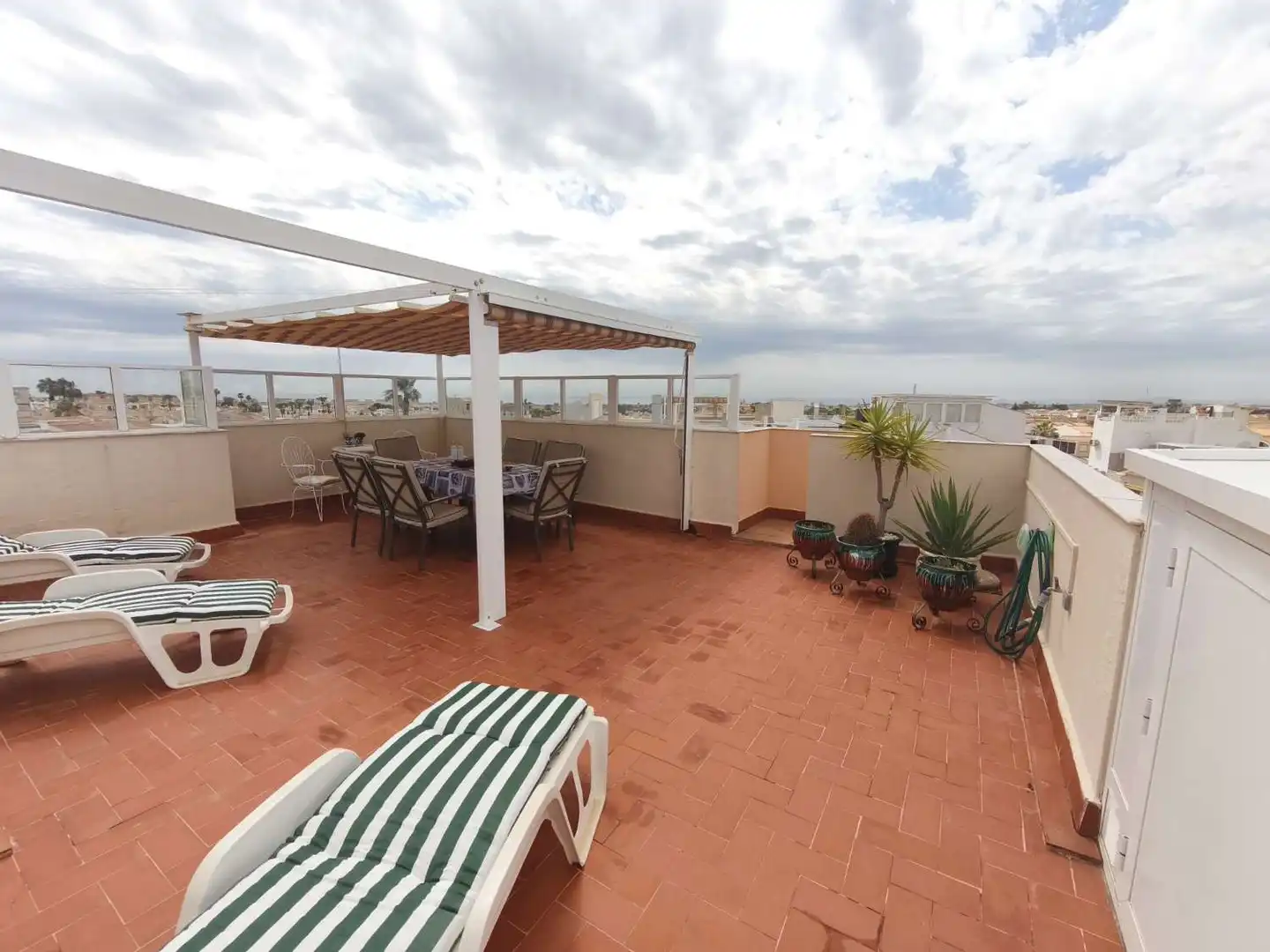 Terrassa de Apartament en venda en Orihuela amb Aire condicionat, Moblat i Internet