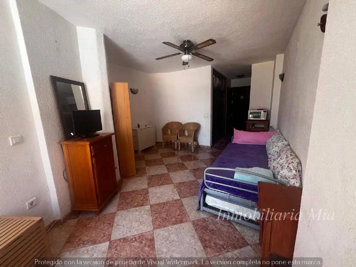 Habitación de Estudio en venta en Torremolinos con Aire acondicionado, Calefacción y Piscina