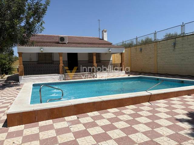 Casa-chalet en Venta en Urbanización Los Poleares en Poleares
