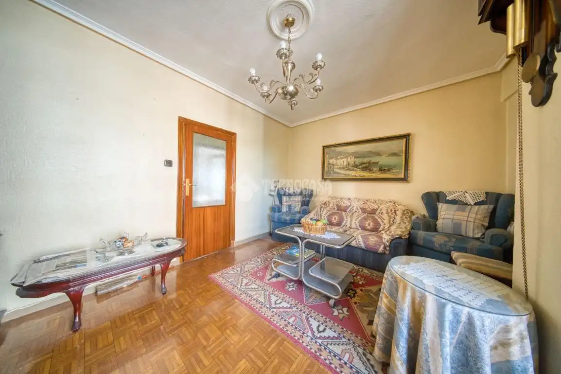 Sala d'estar de Pis en venda en Hospital 