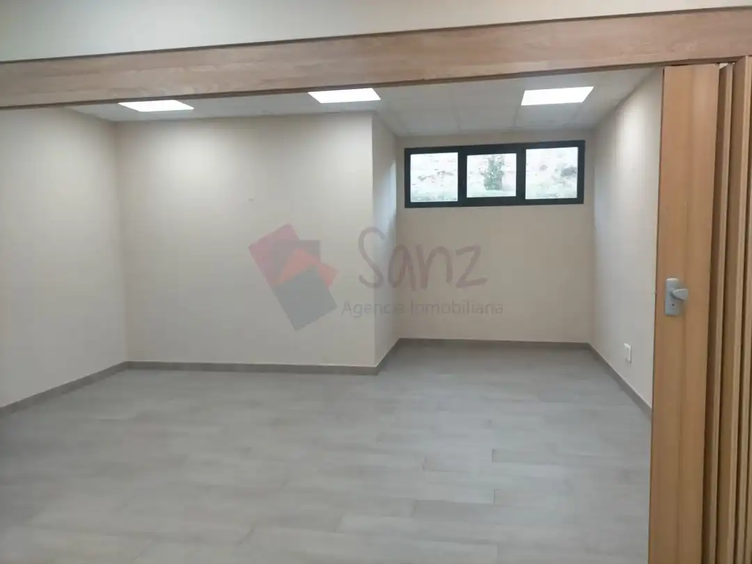 Local comercial de lloguer a Santa Lucia Kalea, imagen 5