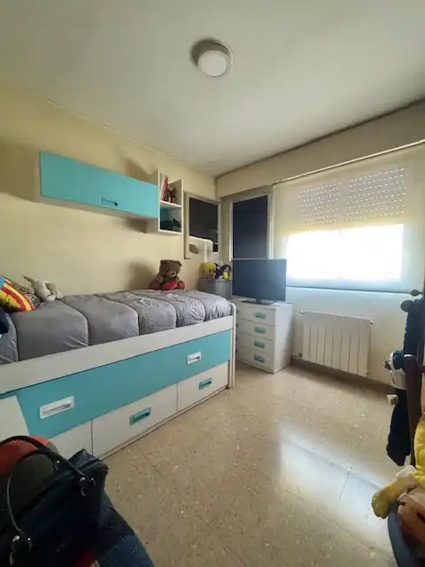 Habitación de Piso en venta en Paterna con Aire acondicionado y Balcón