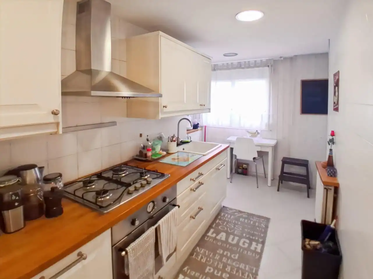 Cocina de Piso en venta en Madrid con Calefacción