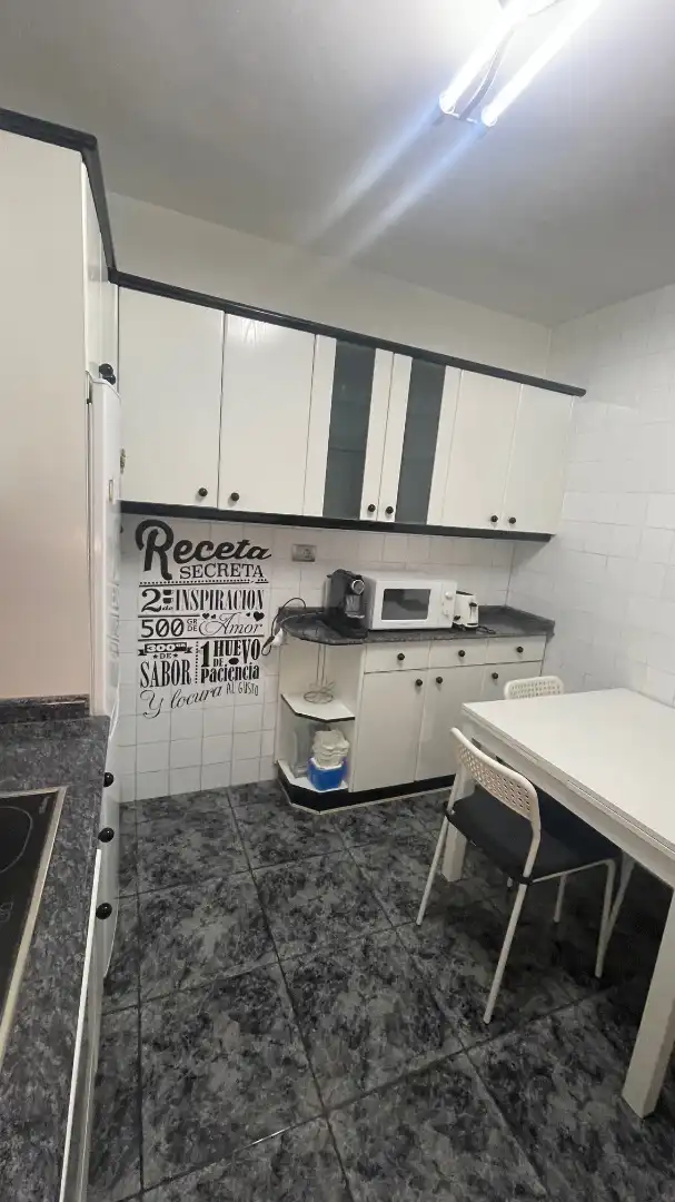 Cuina de Pis en venda en Portugalete amb Calefacció, Parquet i Moblat