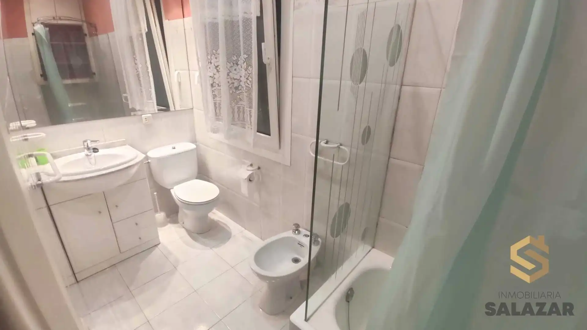 Flat with lift to rent in Autonomia Kalea, imagen 13