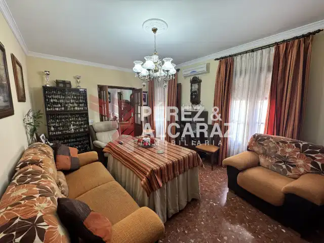 Appartamento con terrazza in vendita a Calle Peña