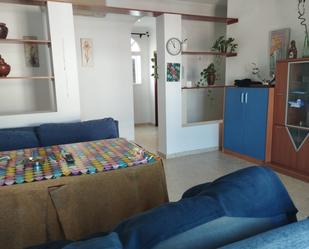 Living room of Flat for sale in Los Palacios y Villafranca