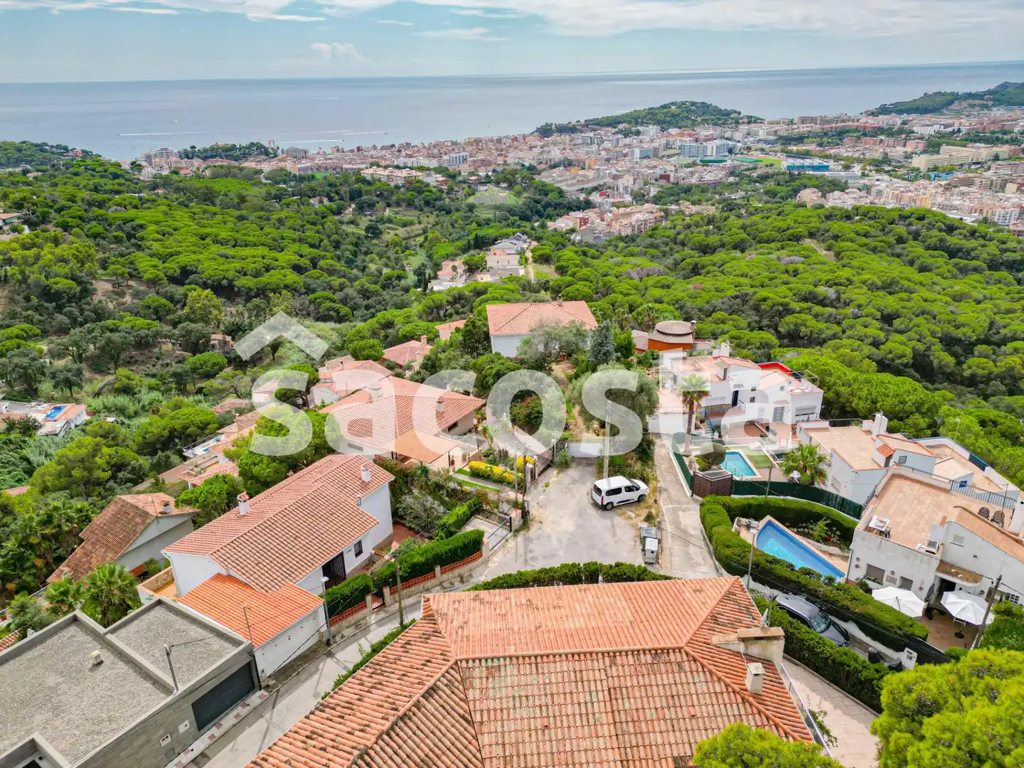 Außenansicht von Haus oder Chalet zum Verkauf in Lloret de Mar mit Klimaanlage, Heizung und Privatgarten