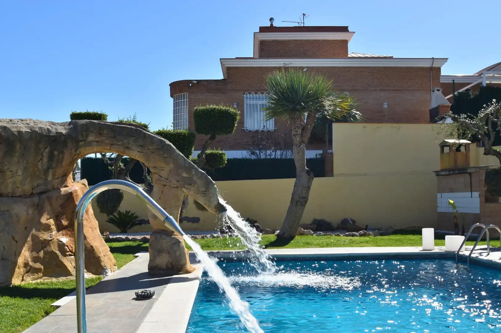 Villa con terrazza in vendita a L'Aragai, imagen 4