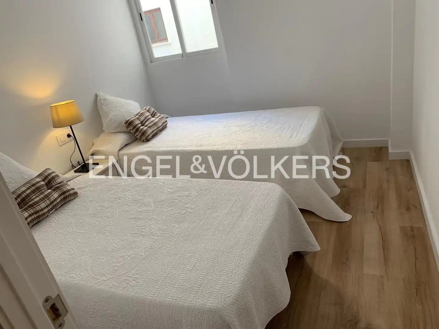 Habitación de Piso de alquiler en Valencia con Calefacción