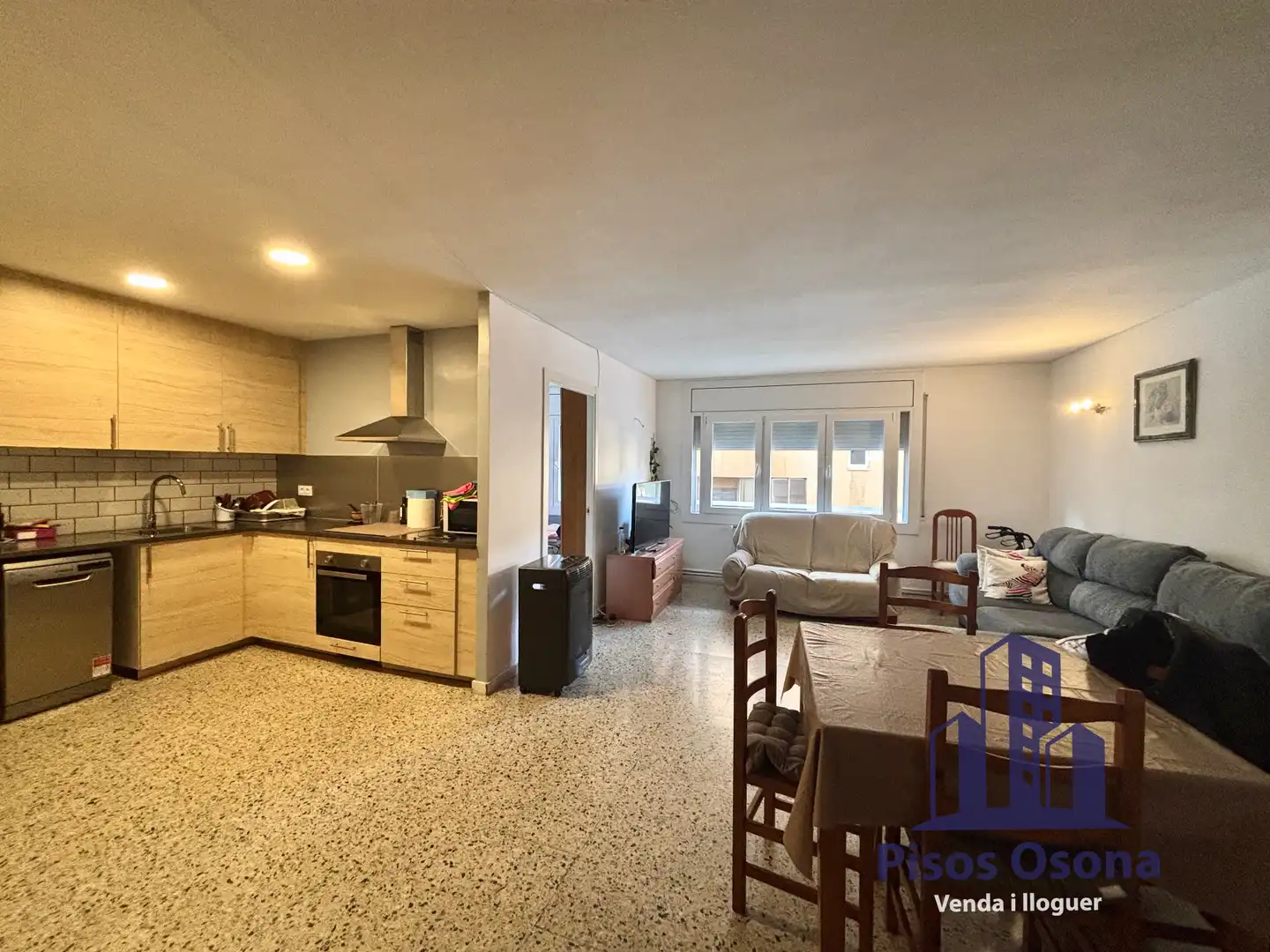 Cocina de Piso en venta en Vic con Calefacción y Horno