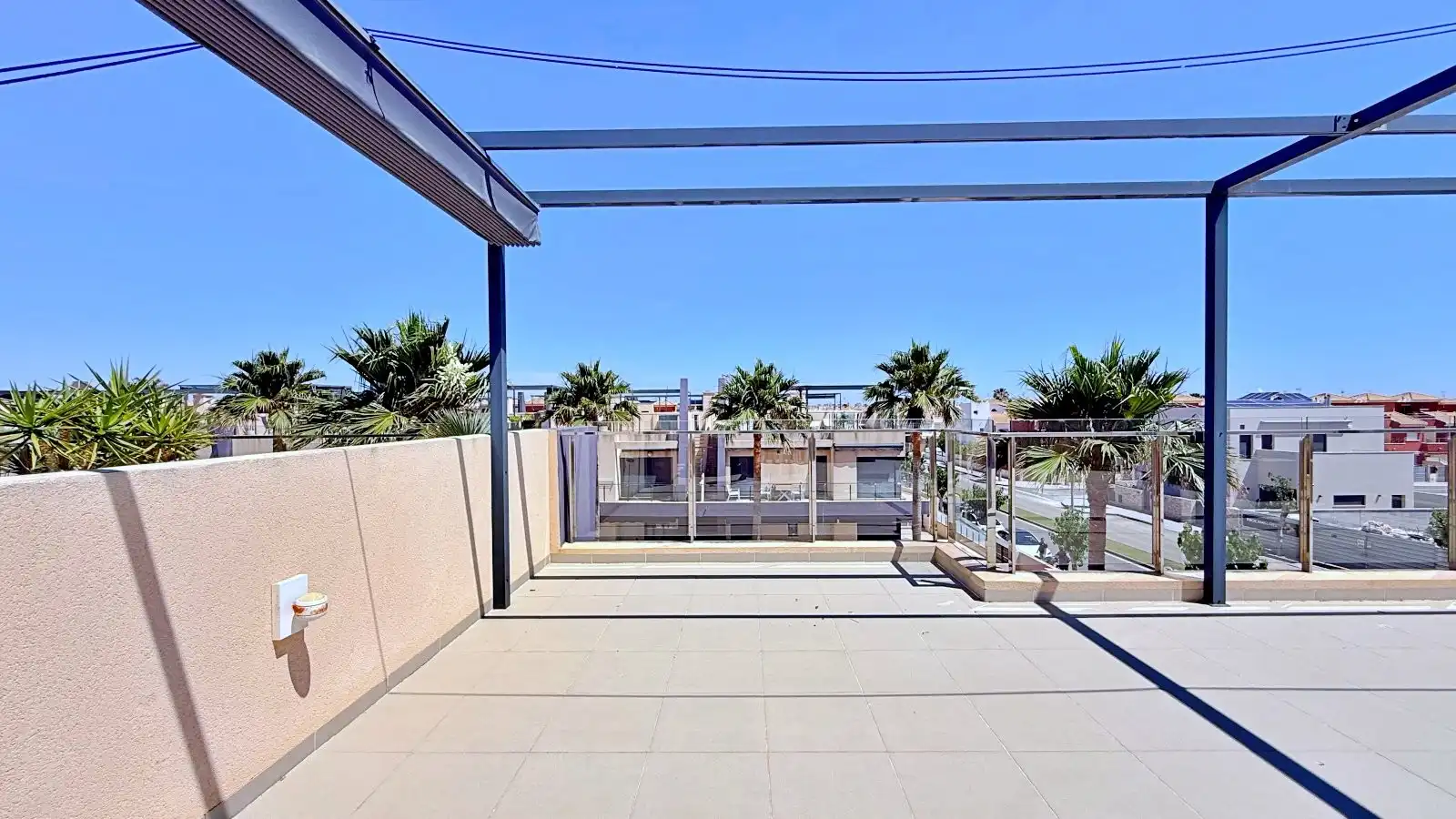 Terraza de Ático en venta en Pilar de la Horadada con Amueblado
