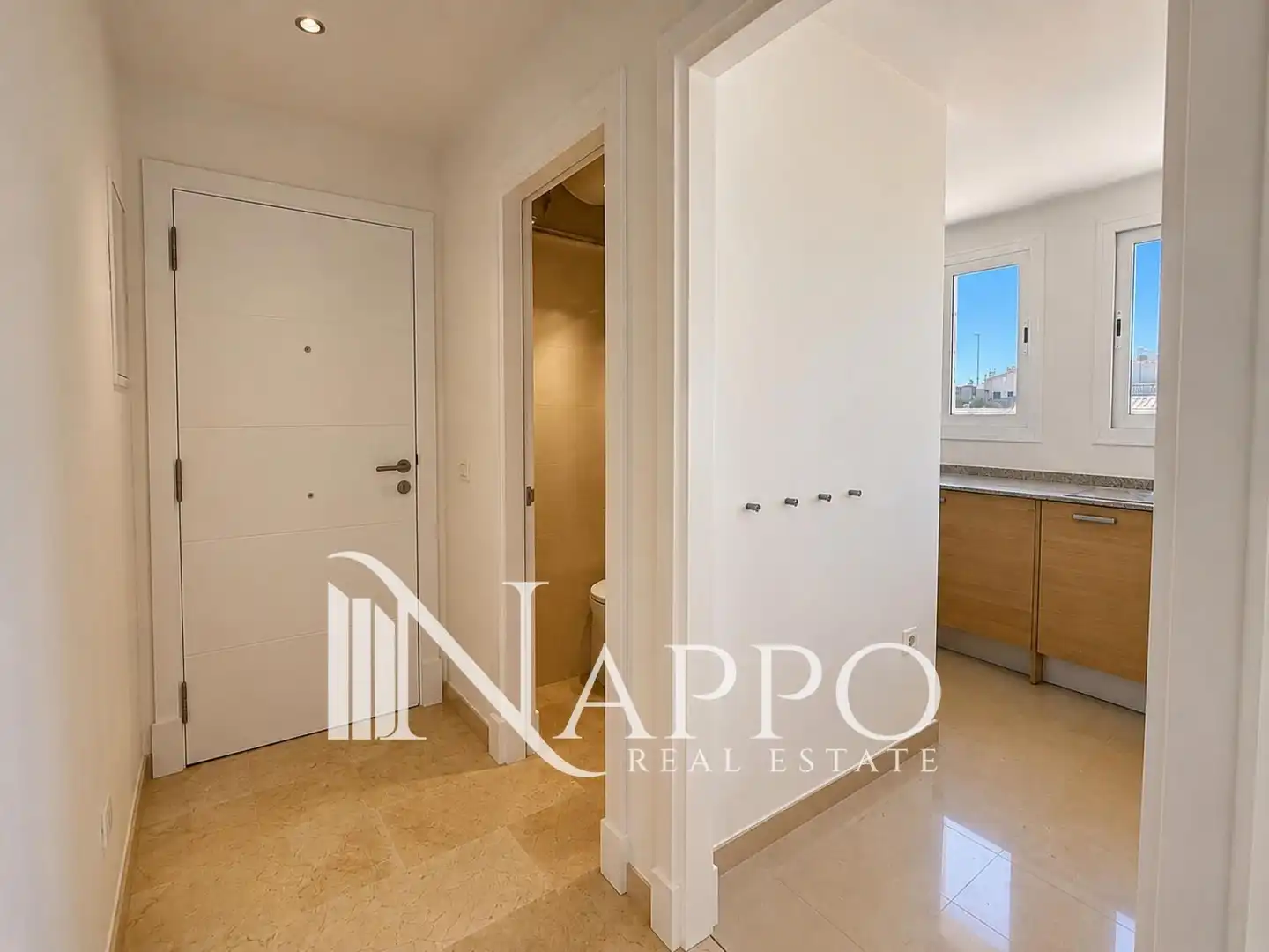 Piso con ascensor en venta en Caro, imagen 4