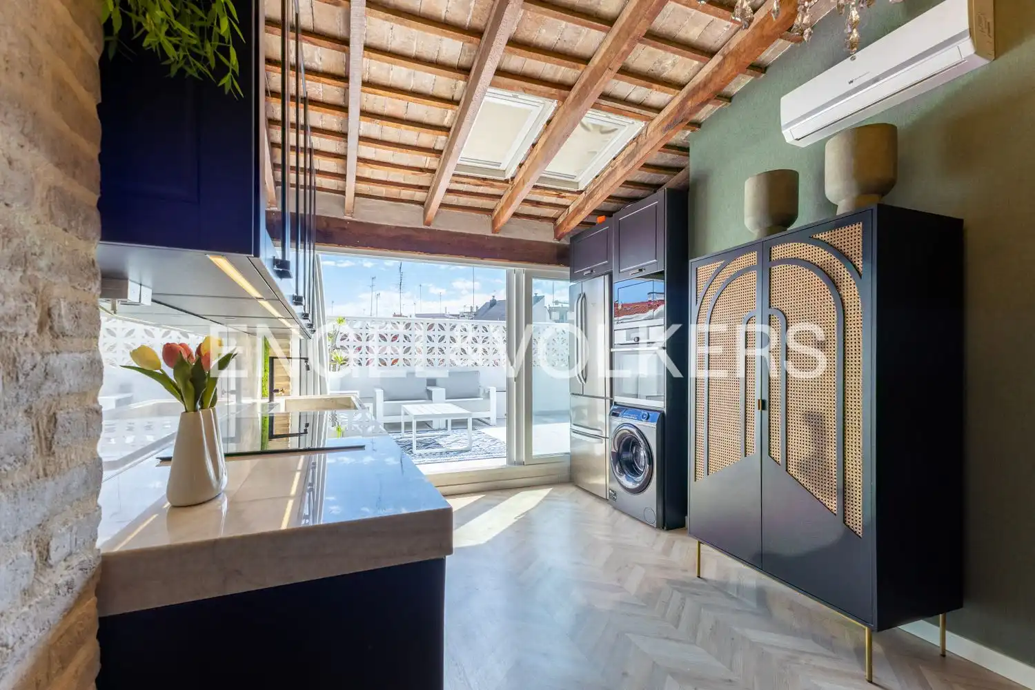 Kitchen of Attic for sale in Valencia  with Air Conditioner, Heating and Parquet flooring