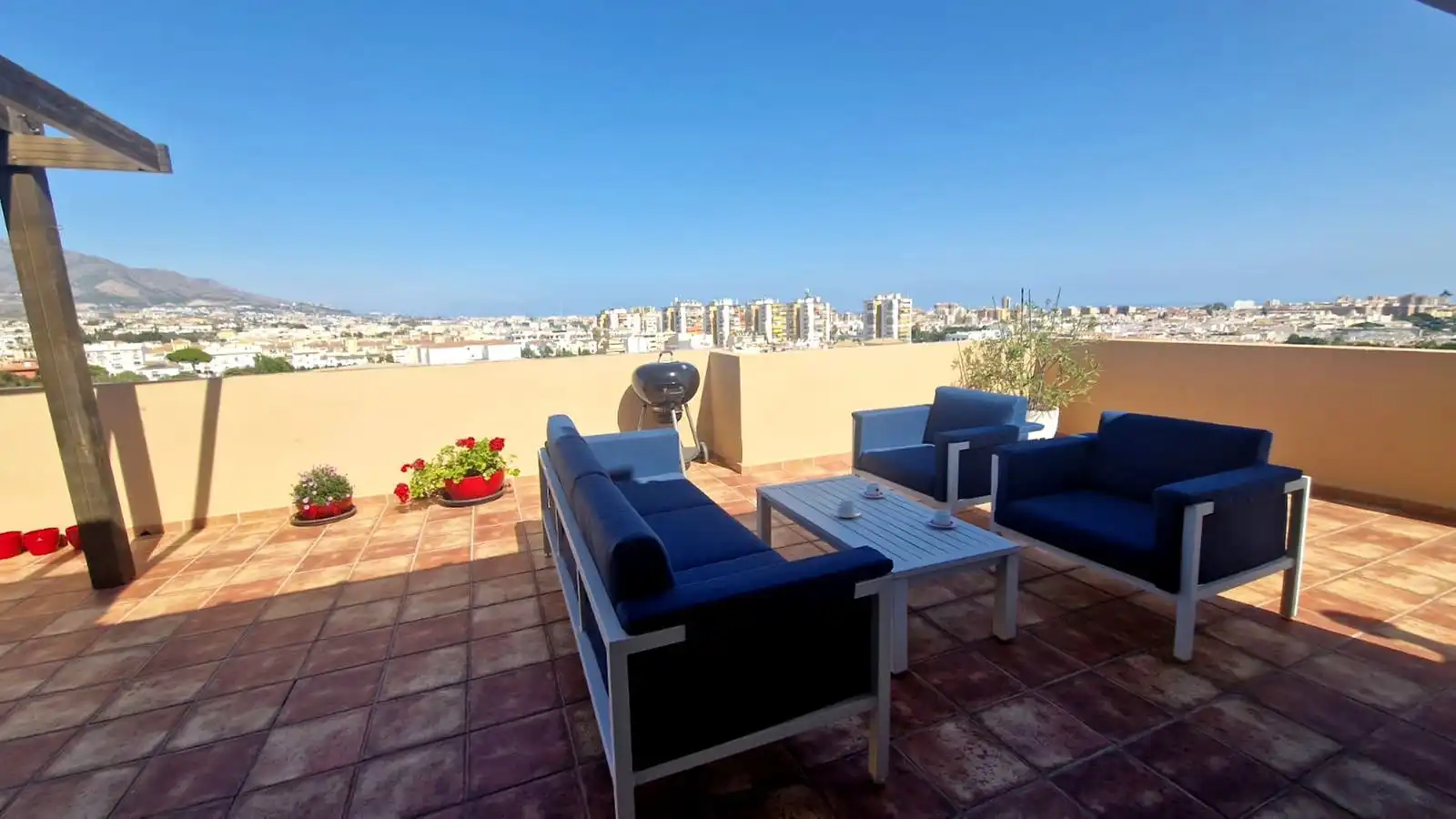 Ático con piscina en venta en Las Lagunas, imagen 7