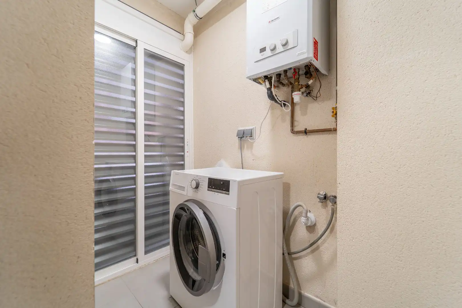 Piso en venta en Móstoles con Calefacción, Trastero y Horno