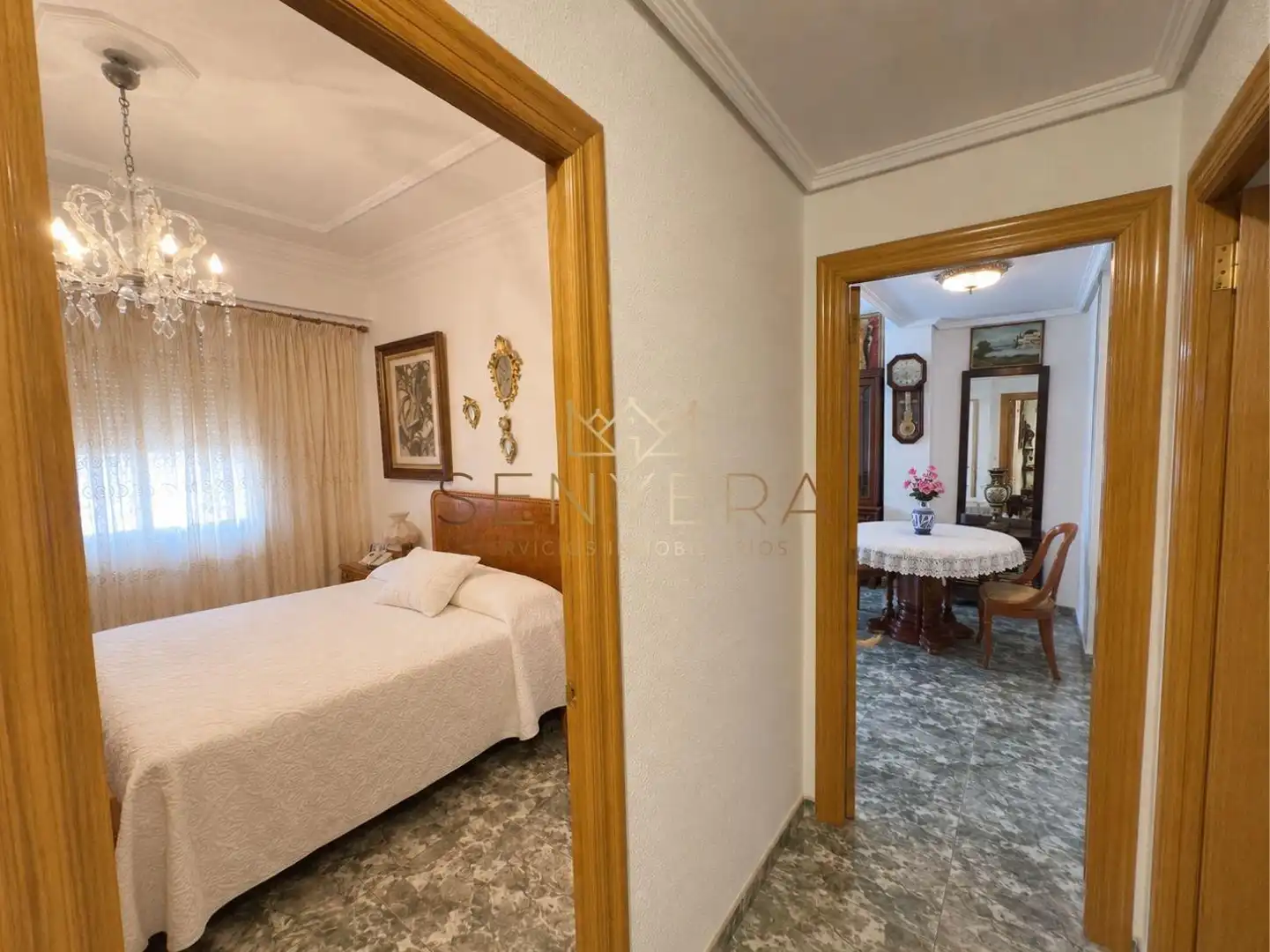 Bedroom of Flat for sale in Valencia