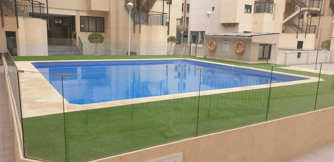 Piscina de Pis de lloguer en Elche ciudad
