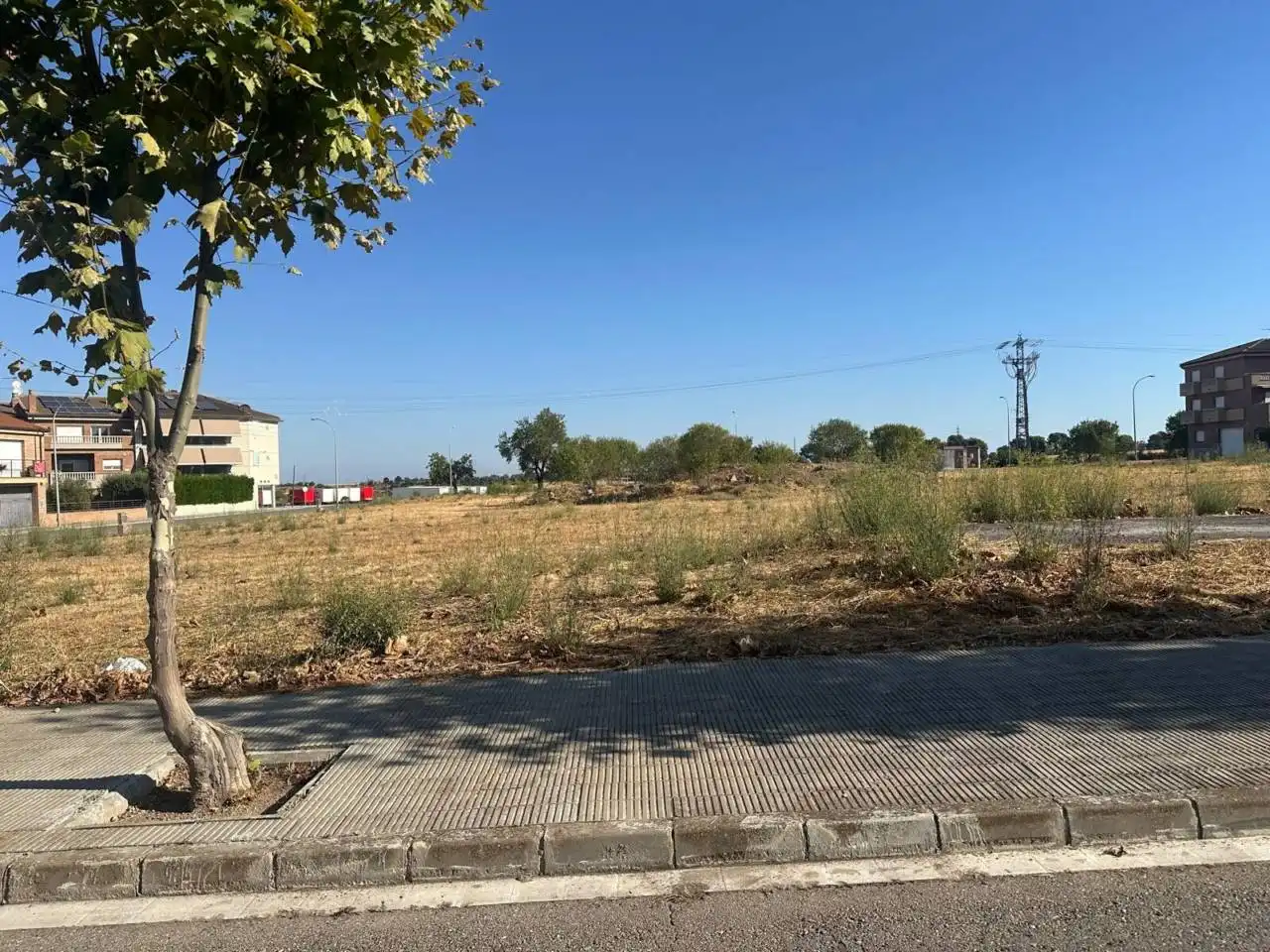Residential land for sale in Calle Pompeu Fabra, imagen 3